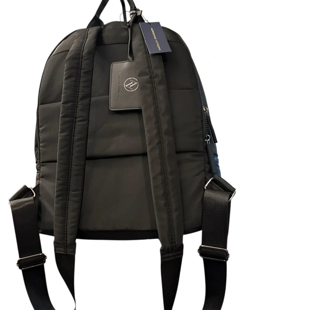 Adrienne Vittadini Travel Collection Black Nylon Backpack Logo‎ Luggage Tag NWT